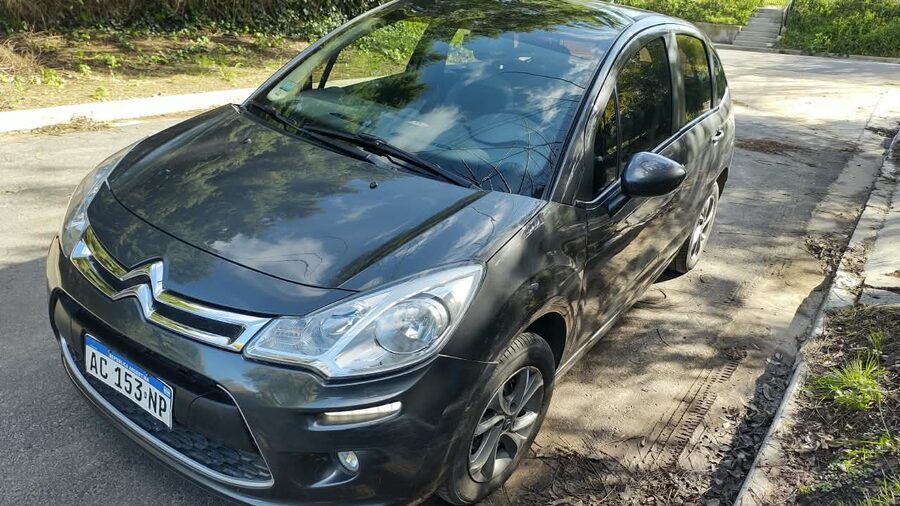 VENDO CITROEN C3 VTI FEEL 2018 CAJA AUTOMÁTICA 158.000 KM. UNICA DUEÑA. EXCELENTE ESTADO.