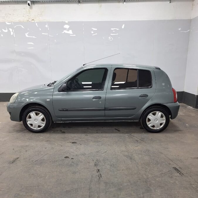 RENAULT CLIO ATH CD 5P – 2006 -  185.000 KMS