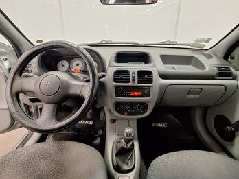 RENAULT CLIO ATH CD 5P – 2006 -  185.000 KMS