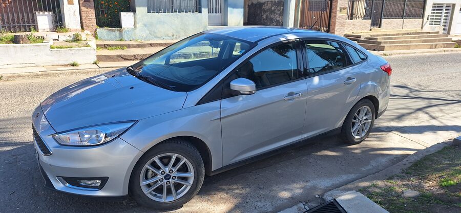 TITULAR VENDE FOCUS 3 2016 SE 2.0