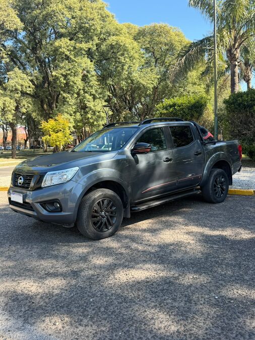 VENDO NISSAN FRONTIER X-GEAR 2021