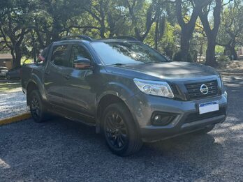 VENDO NISSAN FRONTIER X-GEAR 2021