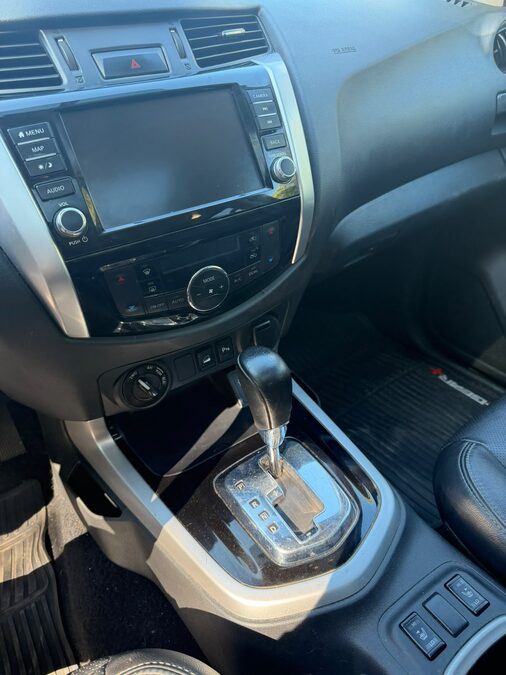 VENDO NISSAN FRONTIER X-GEAR 2021