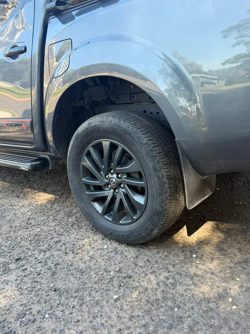 VENDO NISSAN FRONTIER X-GEAR 2021