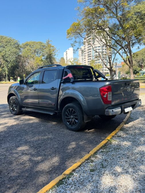 VENDO NISSAN FRONTIER X-GEAR 2021