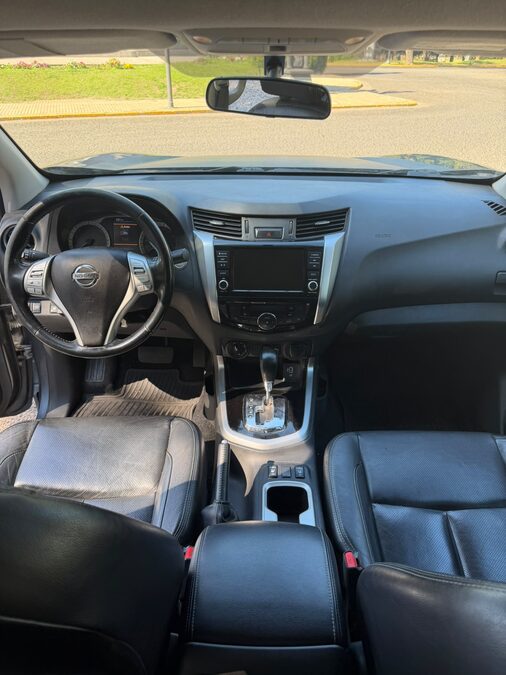 VENDO NISSAN FRONTIER X-GEAR 2021
