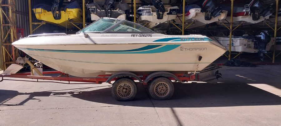 Lancha THOMPSON (USA) 18 pies, 135hp