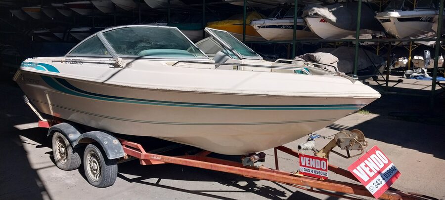 Lancha THOMPSON (USA) 18 pies, 135hp