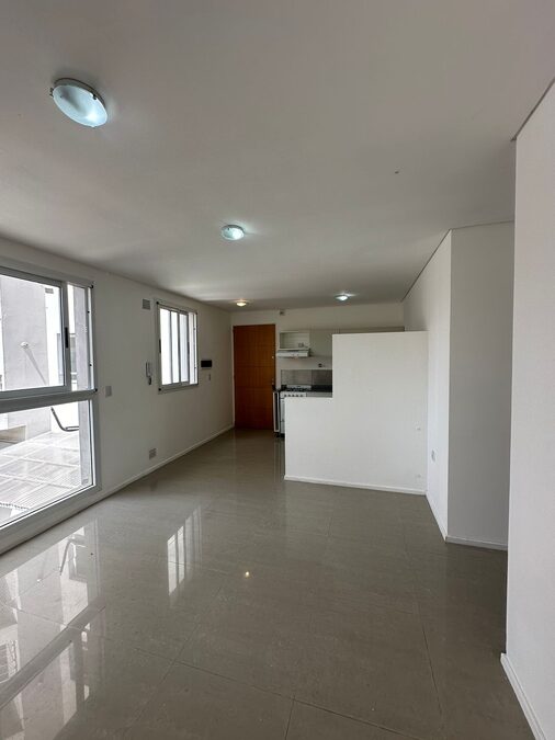 ALQUILO HERMOSO DEPARTAMENTO EN CALLE SAN MARTIN