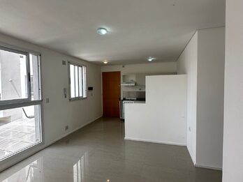 ALQUILO HERMOSO DEPARTAMENTO EN CALLE SAN MARTIN