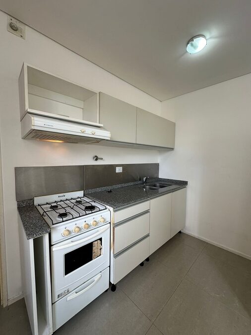 ALQUILO HERMOSO DEPARTAMENTO EN CALLE SAN MARTIN