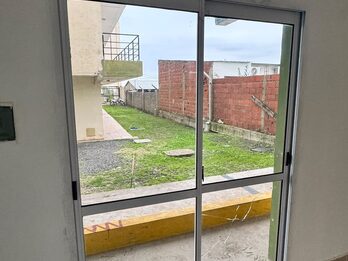 ALQUILO MONOAMBIENTE AMPLIO EN ORO VERDE