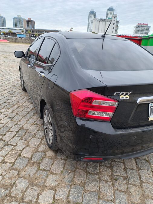Vendo Honda City