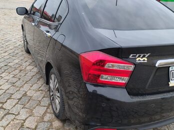 Vendo Honda City