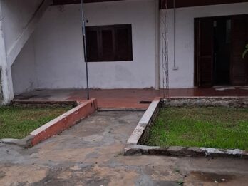 VENDO CASA EN CALLE COMANDANTE ESPORA