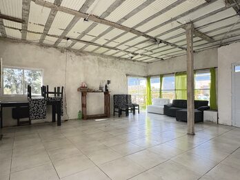 CASA/QUINTA A TERMINAR EN COLONIA ENSAYO