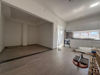 Casa 2 habitaciones amplias, zona microcentro