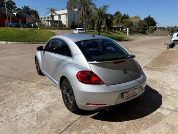 VOLKSWAGEN  THE BEETLE 1.4 TSI DESIGN. Recibo vehículos menor y mayor valor