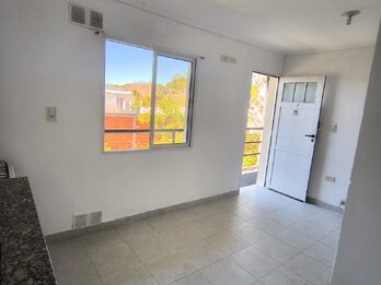Departamento con cochera en venta Oro Verde