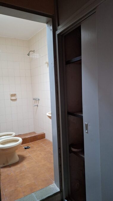 VENDO CASA 2 DEPARTAMENTOS