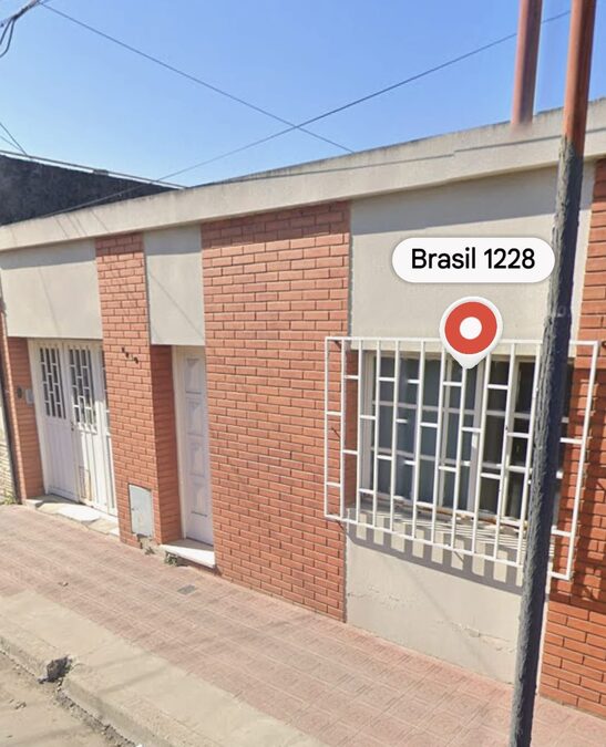 VENDO CASA 2 DEPARTAMENTOS