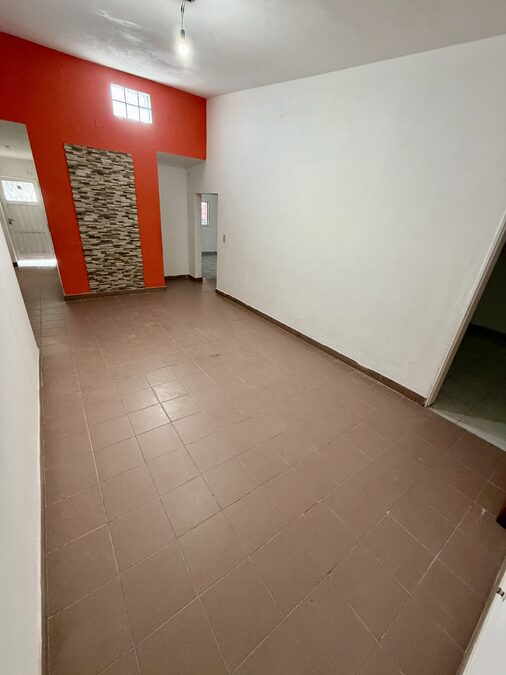 Dueño vende casa