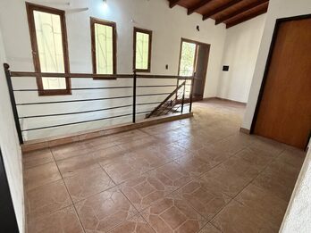 Dueño vende casa