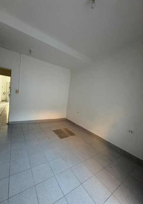 EN ALQUILER DPTO 1 DORMITORIO (PLANTA BAJA)
