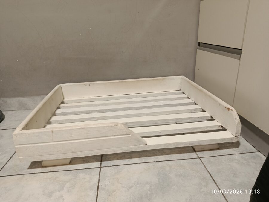 Cucha de madera