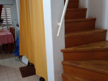 Alquilo dúplex amoblado en calle Ayacucho (detrás de la escuela Hogar)