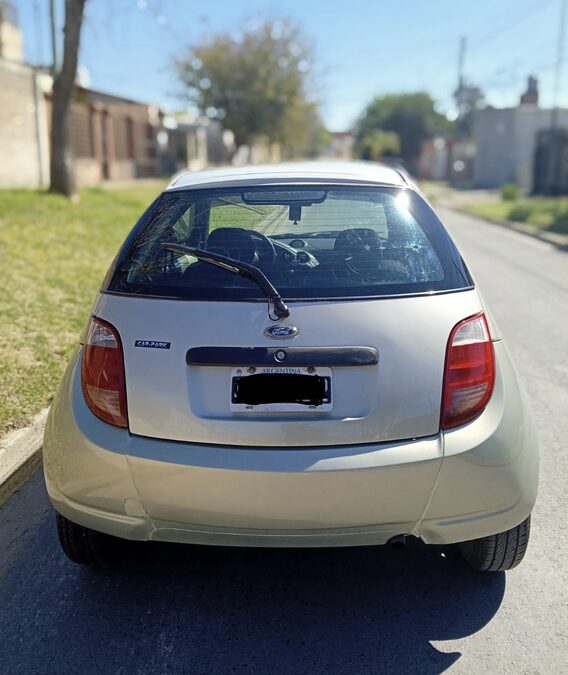 Vendo Ford ka