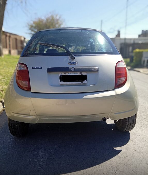 Vendo Ford ka