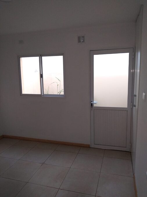 Departamento de un dormitorio en Alquiler en Oro verde