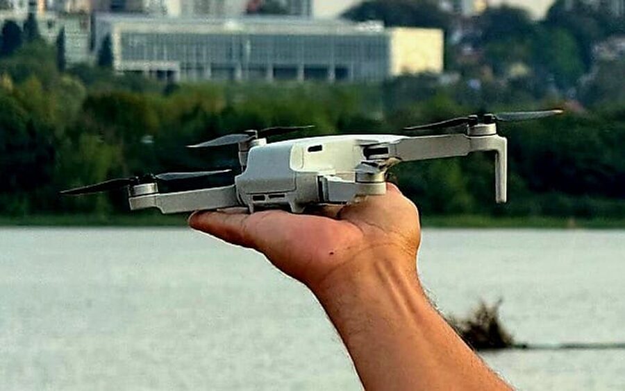 Dron DJI Mini 2 SE — Cámara 4K Ultra HD — ¡Excelente estado!