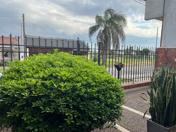 se vende casa zona Parque Gazzano