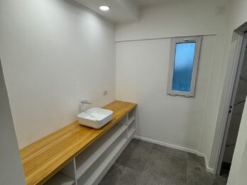 VENDO CASA NUEVA DE 3 DORMITORIOS ZONA SEMINARIO