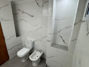 VENDO CASA NUEVA DE 3 DORMITORIOS ZONA SEMINARIO