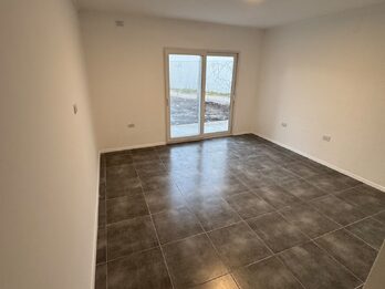 VENDO CASA NUEVA DE 3 DORMITORIOS ZONA SEMINARIO