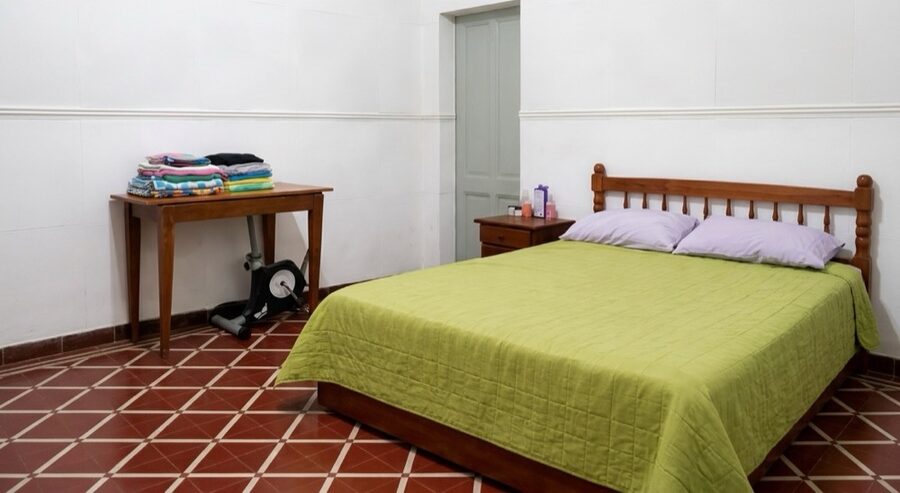 VENTA – CASA A RECICLAR EN ROSARIO DE TALA