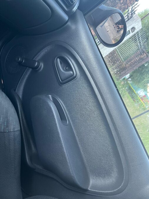 🚗 Renault Clio Mío 1.2 Confort 5p (2014) – Único Dueño