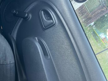 🚗 Renault Clio Mío 1.2 Confort 5p (2014) – Único Dueño