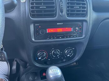 🚗 Renault Clio Mío 1.2 Confort 5p (2014) – Único Dueño