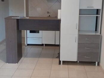 MONOAMBIENTE AMOBLADO EN VENTA CALLE MEXICO AL 500