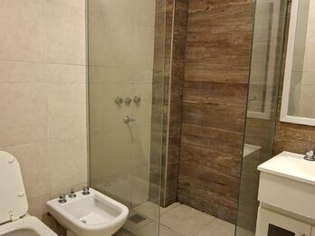 MONOAMBIENTE AMOBLADO EN VENTA CALLE MEXICO AL 500