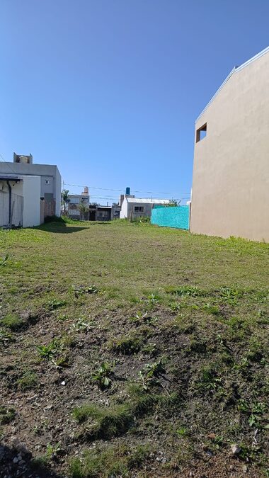 TERRENO EN SAN BENITO. BARRIO SOLVENCIA