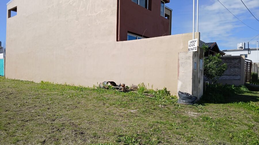 TERRENO EN SAN BENITO. BARRIO SOLVENCIA