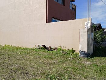 TERRENO EN SAN BENITO. BARRIO SOLVENCIA