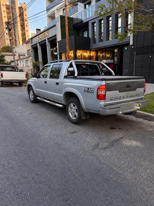 CHEVROLET S10 2.8TD DC 4X2 DLX ELECTRONIC - AÑO 2.012