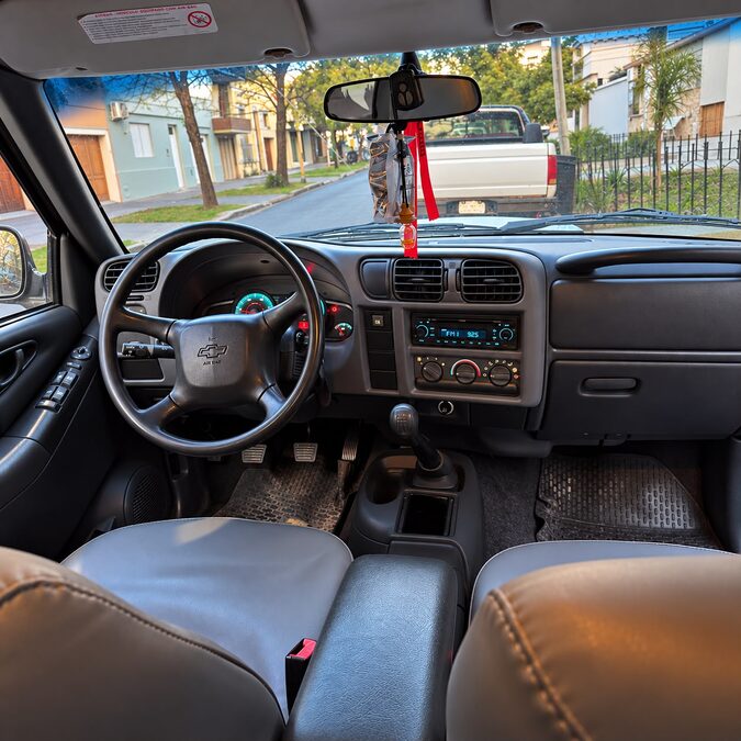 CHEVROLET S10 2.8TD DC 4X2 DLX ELECTRONIC - AÑO 2.012