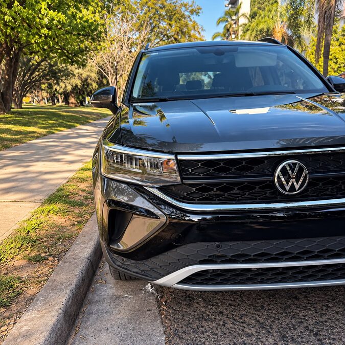 VOLKSWAGEN TAOS 250 TSI COMFORTLINE AT L/24 - AÑO 2.025